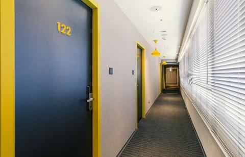 JKS Studio - 位於西門町的Click飯店