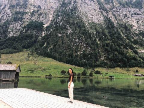 提供avis租車服務的專家Avis, paint for life