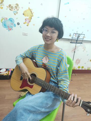 Evan吉他/烏克麗麗/電吉他 教學工作室 - Evan吉他教學工作室 -學員記錄