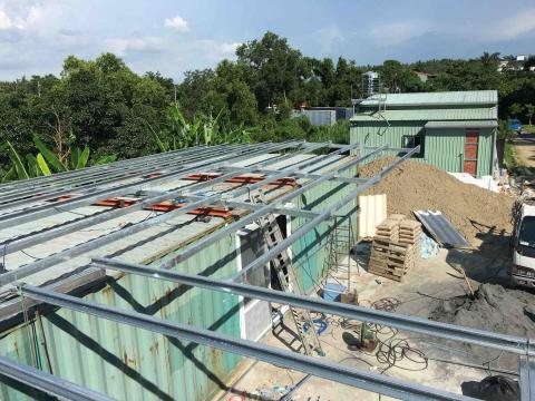 温銘伍 - 貨櫃屋頂 增建防水、隔熱