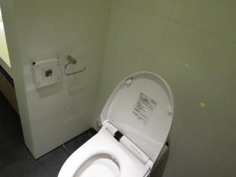 正鎧資通 - 水電-換馬桶 正鎧資通 - 水電-換馬桶