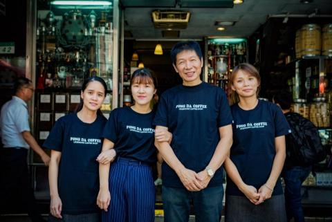 ELVIS 劉銘傑 - 【蜂大咖啡】企業形象設計影片花絮