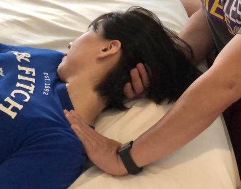 Johnny / J. (教練/講師) - 肩頸部舒緩