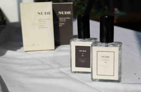 廖怡雯 - 瓶身設計
