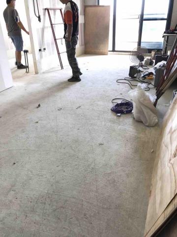 超崴企業有限公司 - 動工