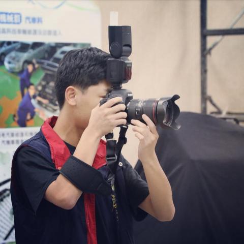 提供多少服務的專家許書豫