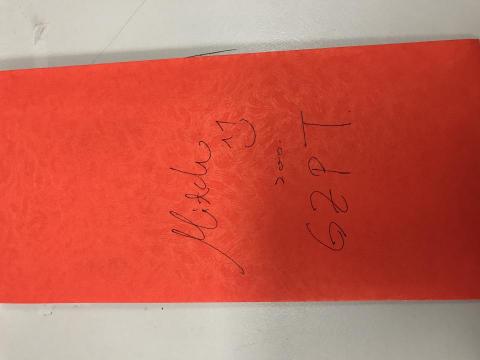 Sam - 最近一直發紅包 發的很開心 
恭喜你們唷