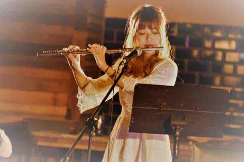 巧克力老師 - 長笛表演