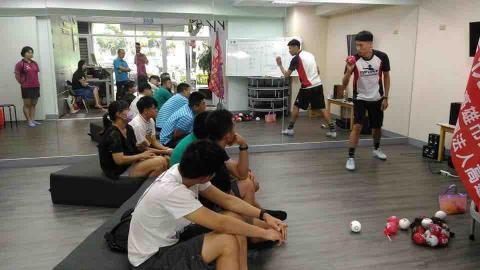 AGAIN - 高智爾球教練培訓