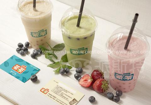 派斯特設計印刷 - 【期刊、型錄、書籍、展覽/展場、海報、名片、資料夾、燈箱、CI視覺應用】
擅長於品牌視覺呈現、CIS規劃、平面設計、商業廣告、
網頁設計、包裝設計、
菜單設計、會場佈置、設計品牌創意、賣場設計、FB代操、活動EDM設計...。
●網站:www.piest.com.tw
●信箱:pkunshuo@gmail.com
●官方Line: @ulq8299m
●行動:0955-252-515 彭r 派斯特設計印刷 - 【期刊、型錄、書籍、展覽/展場、海報、名片、資料夾、燈箱、CI視覺應用】
擅長於品牌視覺呈現、CIS規劃、平面設計、商業廣告、
網頁設計、包裝設計、
菜單設計、會場佈置、設計品牌創意、賣場設計、FB代操、活動EDM設計...。
●網站:www.piest.com.tw
●信箱:pkunshuo@gmail.com
●官方Line: @ulq8299m
●行動:0955-252-515 彭r