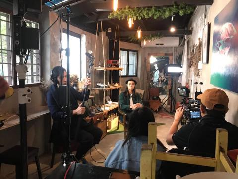 貳拾貳創意映象國際有限公司 - 