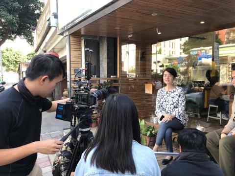 貳拾貳創意映象國際有限公司 - 