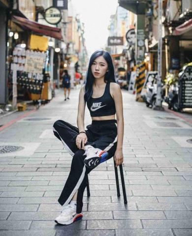 daydreaming  - Nike x spootd 穿搭攝影