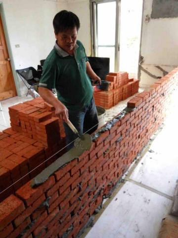 秝翔工程行 - 砌磚