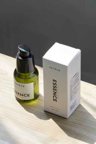 SJ DESIGN - aeveop素食保養品內外包裝/情境照