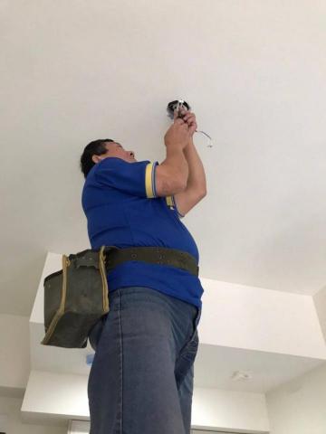 摩燈概念坊 - 燈具安裝