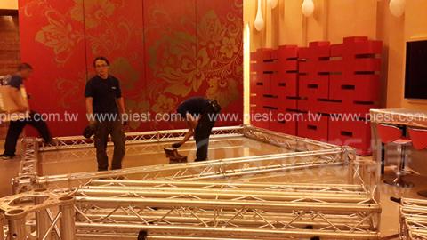 派斯特設計印刷 - 【展覽/展場CI視覺應用、活動佈置、招牌、戶外視覺、車體廣告、背板、輸出、施工】
擅長於品牌視覺呈現、CIS規劃、平面設計、商業廣告、
網頁設計、包裝設計、
菜單設計、會場佈置、設計品牌創意、賣場設計、FB代操、活動EDM設計...。
●網站:www.piest.com.tw
●信箱:pkunshuo@gmail.com
●官方Line: @ulq8299m
●行動:0955-252-515彭R 派斯特設計印刷 - 【展覽/展場CI視覺應用、活動佈置、招牌、戶外視覺、車體廣告、背板、輸出、施工】
擅長於品牌視覺呈現、CIS規劃、平面設計、商業廣告、
網頁設計、包裝設計、
菜單設計、會場佈置、設計品牌創意、賣場設計、FB代操、活動EDM設計...。
●網站:www.piest.com.tw
●信箱:pkunshuo@gmail.com
●官方Line: @ulq8299m
●行動:0955-252-515彭R