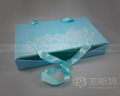 派斯特設計印刷 - 【彩盒設計、包裝設計、設計印刷、期刊、型錄、輸出、展覽/展場、海報、CI視覺應用】
擅長於品牌視覺呈現、CIS規劃、平面設計、商業廣告、
網頁設計、包裝設計、
菜單設計、會場佈置、設計品牌創意、賣場設計、FB代操、活動EDM設計..。
●網站:www.piest.com.tw
●信箱:pkunshuo@gmail.com
●官方Line: @ulq8299m
●行動:0955-252-515彭R 派斯特設計印刷 - 【彩盒設計、包裝設計、設計印刷、期刊、型錄、輸出、展覽/展場、海報、CI視覺應用】
擅長於品牌視覺呈現、CIS規劃、平面設計、商業廣告、
網頁設計、包裝設計、
菜單設計、會場佈置、設計品牌創意、賣場設計、FB代操、活動EDM設計..。
●網站:www.piest.com.tw
●信箱:pkunshuo@gmail.com
●官方Line: @ulq8299m
●行動:0955-252-515彭R