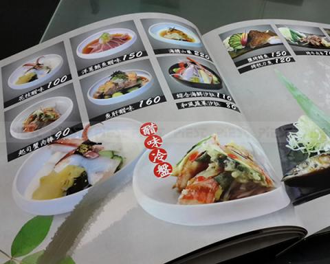 派斯特設計印刷 - 【MENU設計、印刷、攝影、菜單平面設計】
擅長於品牌視覺呈現、CIS規劃、平面設計、商業廣告、
網頁設計、包裝設計、
菜單設計、會場佈置、設計品牌創意、賣場設計、FB代操、活動EDM設計..。
●網站:www.piest.com.tw
●信箱:pkunshuo@gmail.com
●官方Line: @ulq8299m
●行動:0955-252-515彭R 派斯特設計印刷 - 【MENU設計、印刷、攝影、菜單平面設計】
擅長於品牌視覺呈現、CIS規劃、平面設計、商業廣告、
網頁設計、包裝設計、
菜單設計、會場佈置、設計品牌創意、賣場設計、FB代操、活動EDM設計..。
●網站:www.piest.com.tw
●信箱:pkunshuo@gmail.com
●官方Line: @ulq8299m
●行動:0955-252-515彭R