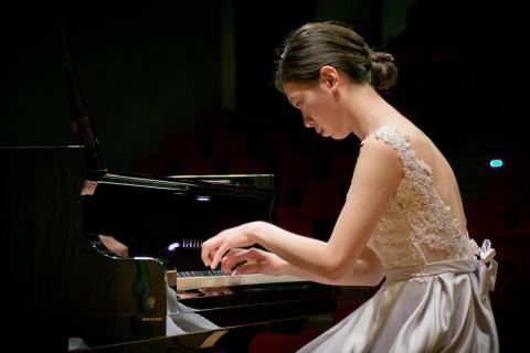 一生弦命 鋼琴工作室 - 香菱老師 一生弦命 鋼琴工作室 - 香菱老師