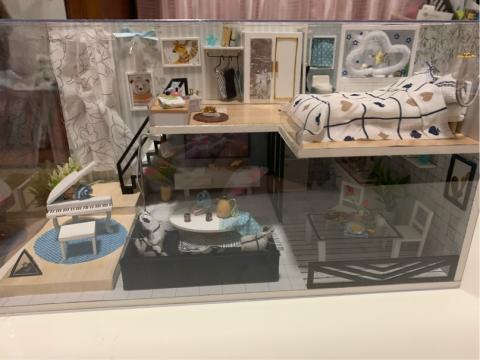 陳宛汝 - 花了2個星期的時間製作模型屋