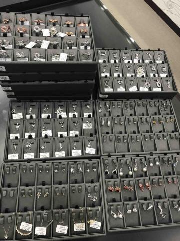 卡洛珠寶 - 樣品參考 卡洛珠寶 - 樣品參考