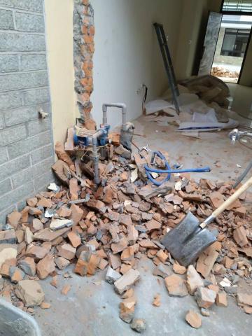 易聖企業社 - 廚房增建隔間打除 易聖企業社 - 廚房增建隔間打除