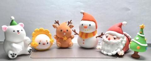 SOHO接案 田小姐 - 參考手捏黏土娃製 。如有委託來信:ououou99@gmail.com 或是LINE ID:ououou99 洽談詳細。 SOHO接案 田小姐 - 參考手捏黏土娃製 。如有委託來信:ououou99@gmail.com 或是LINE ID:ououou99 洽談詳細。