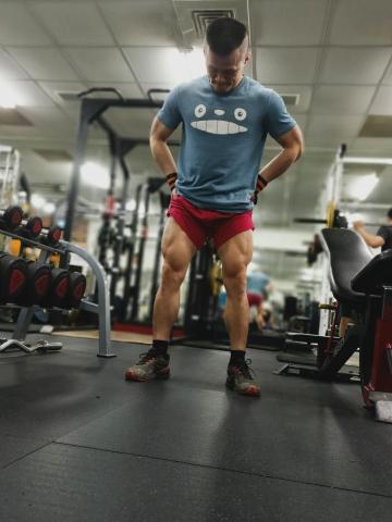 林柏灝rocky - 練腿自拍