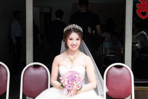 里歐個人工作室 - 【婚禮紀錄】即時抓拍保留最自然的時刻。