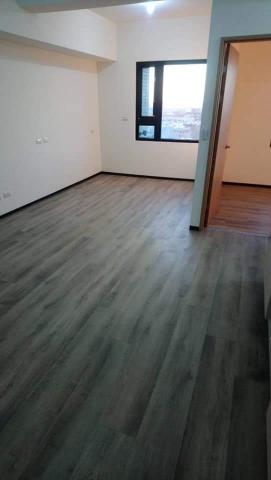 桃園龍傑窗簾店 - 卡扣式石塑木地板