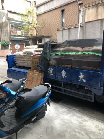 👍大東理貨企業社👍 - 白米運送服務