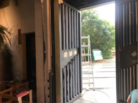 勝封工程行 - 子母門烤漆