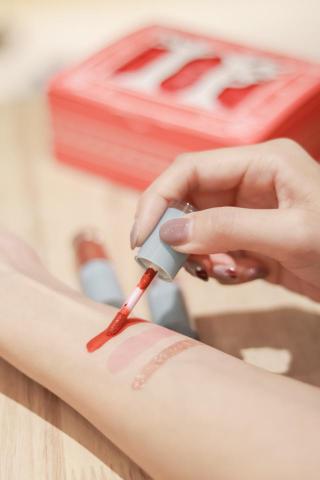 黃靖芳 - 聖誕禮盒圖文撰寫