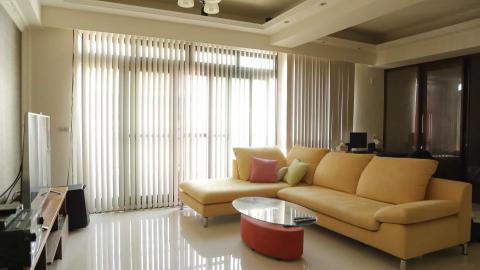 禎的家設計(又快又平又漂亮) - 動軋千萬的房子出租或出售當然要有一組令人看見都心動的照片，好的照片能令準買家還約房仲到就一直拿著看。我們拍攝過過百酒店和民宿，還有數十套國內外房子，照片一一受到房東和房客好評。