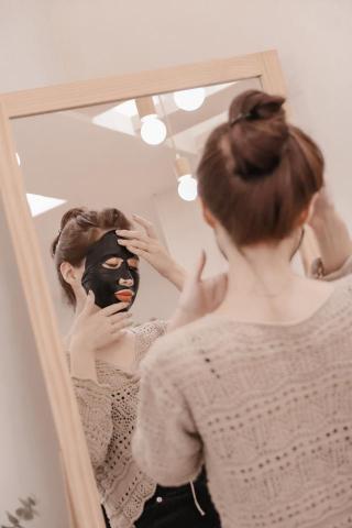 黃靖芳 - 面膜試用分享