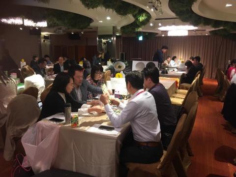 安芝-日文導遊、口譯、翻譯、活動主持人、司儀 - 農林水產省食品商談會廠商口譯 安芝-日文導遊、口譯、翻譯、活動主持人、司儀 - 農林水產省食品商談會廠商口譯