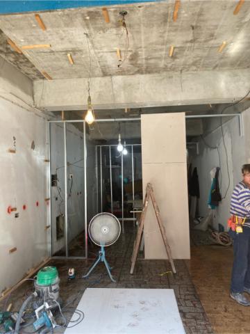 典藏裝潢 - 雜亂的電線終於處理好了,以前的業主應該都沒整理過,都直接再牽新的線 典藏裝潢 - 雜亂的電線終於處理好了,以前的業主應該都沒整理過,都直接再牽新的線