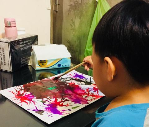 花漾量子文化有限公司 - 幼兒繪畫教學過程