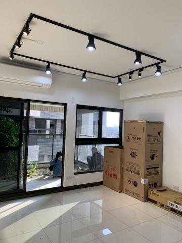 光藝照明-溫啓明 - 客製化軌道安裝