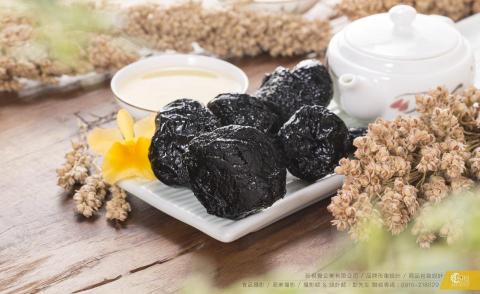 新視覺企業 - 金門最佳伴手禮
食品情境攝影 / 化核梅
