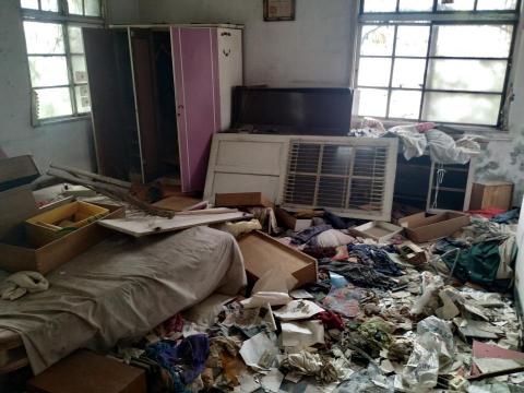 宏達基工程行 - 中正區泉福州路廢棄物清理前