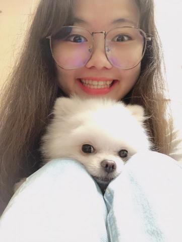 提供姐姐服務的專家盧佳怡