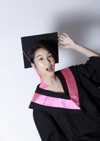 提供法文服務的專家曾維曼