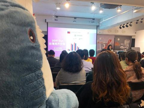 張嘉玲｜甲令｜數位行銷顧問 - 《Monospace 共同工作空間》演講