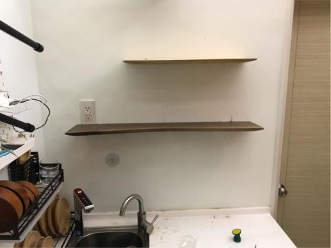 順新水電工程行 - 層板安裝
水平確認
鑽孔深度確實