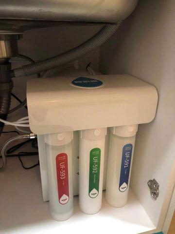 宏閔淨水/賀眾牌特約中心 - UR-5401JW-1
廚下型快拆式逆滲透淨水器
NSF認證 新卡式濾芯
NSF認證 無毒無鉛出水龍頭，臺灣製造
漏水、故障偵測，並自動停機
靜音加壓馬達
附2.2G儲水桶
