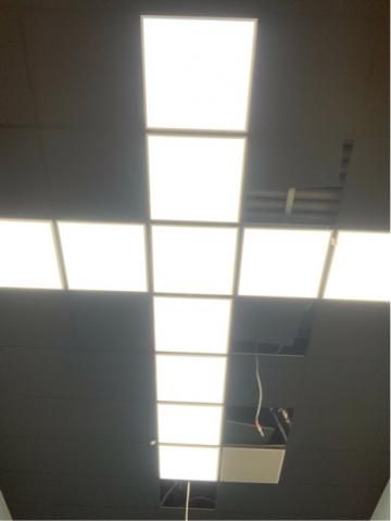 吉生水電行 - 十字架平板燈