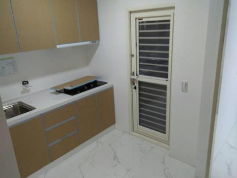 徐仁智 - 裝潢後細清(廚房)