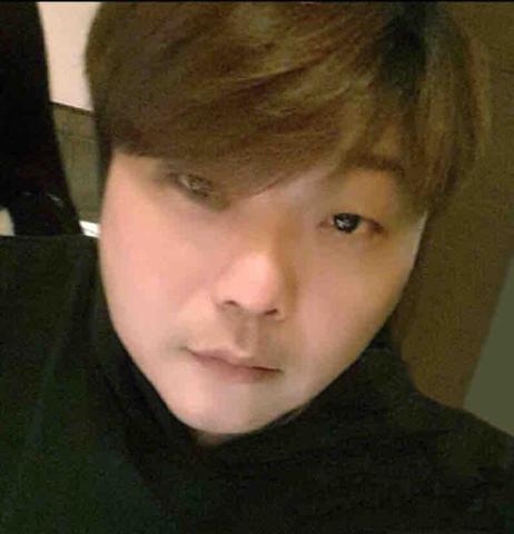 辰果室內裝潢 - 本人